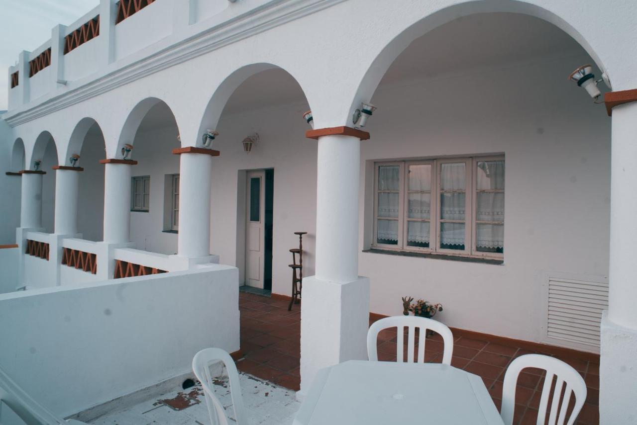 Guesthouse Da Vila Моран Екстер'єр фото
