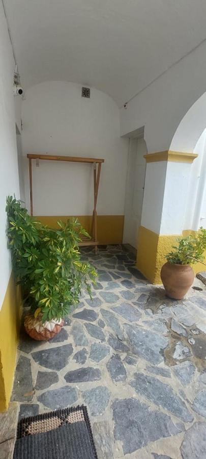 Guesthouse Da Vila Моран Екстер'єр фото
